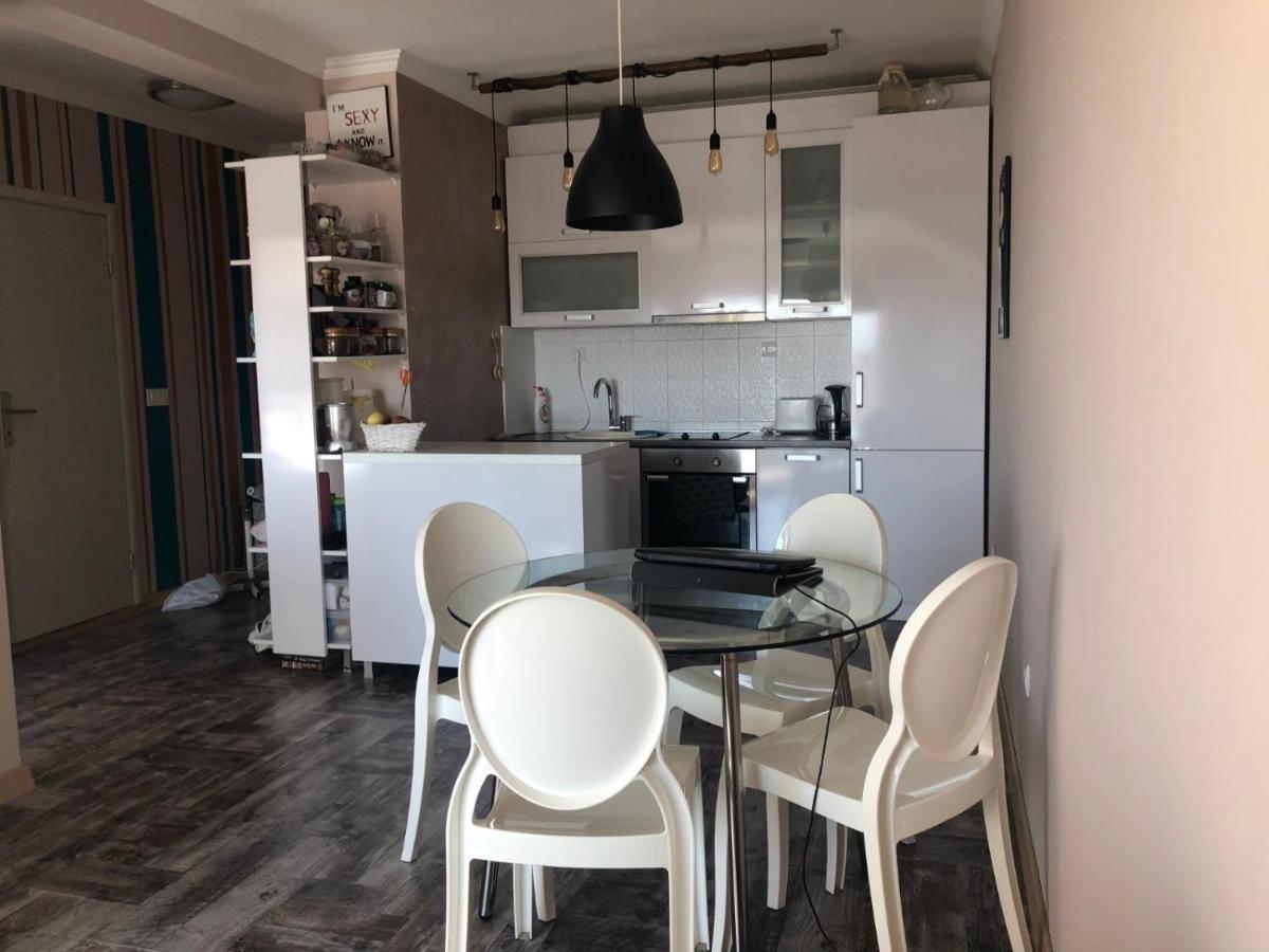 Gala Apartment Tivat Exterior foto